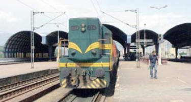 Се запали локомотива на Македонски железници