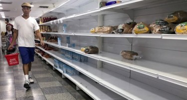 ШТО ЌЕ ПРАВАТ: Венецуелците се плашат од нов бран глад