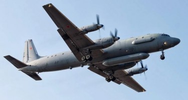 Руски борбен авион со 14 души исчезна при израелски напади на Сирија