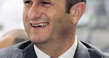 Бучковски кандидат за амабасадор во САД?