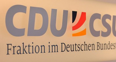 Што порача партијата на Меркел на ВМРО-ДПМНЕ?