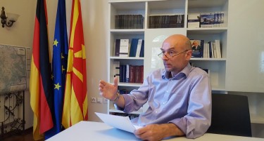 Раи: Граѓаните се заморени од политика, не потребни избори туку попис и прочистен Избирачки список