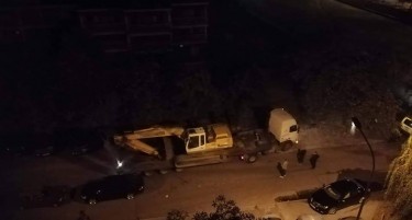 (ВИДЕО) АЕРОДРОМ НА УДАР: Се следи ли примерот на поранешната власт да се копа во утринските часови за да се гради во Скопје?