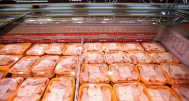Пилињата за кои се тепаа во Лидл, Србите ги продаваат на пазар?