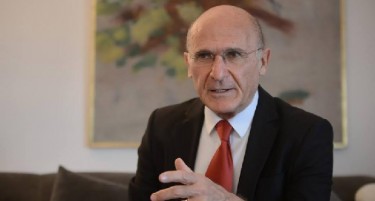 Малески за Фактор: Ципрас ќе и пркоси на кризата