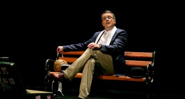 Обожавателкитe сe уште ми се додворуваат: Интервју со Тарик Филиповиќ