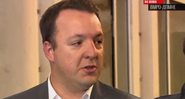 Николовски: Да ја честитаме новата криминална коaлиција Заев - Вице - Мијалков