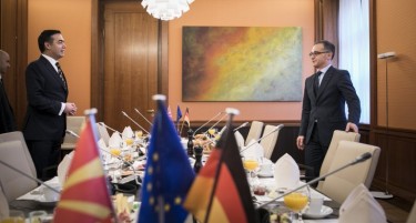 Димитров за Тагесшпигел: Македонија во 2019-та ќе ги отпочне преговорите