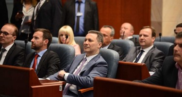 Само судот може присилно да го спроведе Груевски во затвор