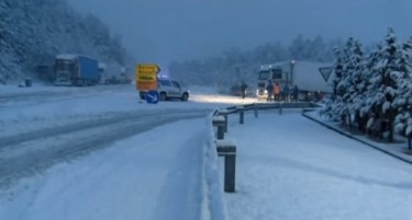 „Македонија пат“ засега успева да ги држи проодни патните правци