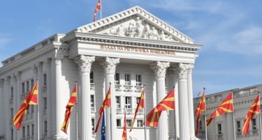 ВЛАДАТА СО ОДГОВОР: Груевски ќе ја отслужи казната во Македонија