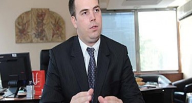 Божиновски: Бегството на Груевски носи непроценлива штета по сите процеси во државата