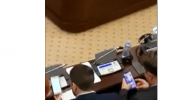 (ВИДЕО) Игричките на мобилниот поважни за Шилегов од загадениот воздух