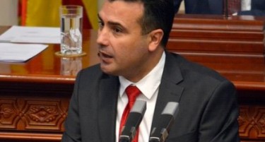 Ќе ги донесе ли Заев Гугл и Фејсбук?