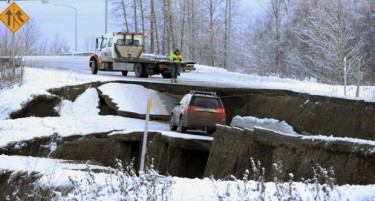 Десетици потреси на Аљаска - информиран е и Трамп