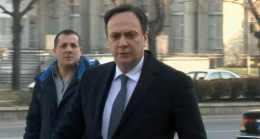 Мијалков за прв пат без телохранители на судење