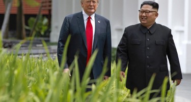 СЕ Е ПОДГОТВЕНО ЗА ИСТОРИСКА СРЕДБА: Ким и Трамп се среќаваат во Ханој