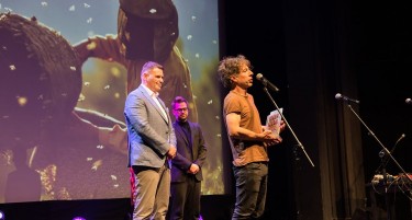 Документарецот „Медена земја“ награден на фестивали во Полска, Шпанија, Грузија, Њујорк и Израел
