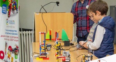 Young Engineers: Децата во Македонија совладуват нов начин на размислување преку единствената лиценцирана STEM едукација