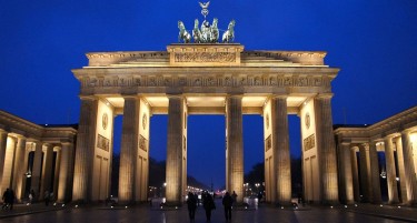 ВЛАСТИТЕ ОДЛУЧИЈА: Во Берлин кириите веќе нема да растат
