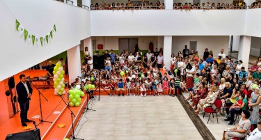 И Зоран Заев сака да го отвори новото училиште во Капиштец