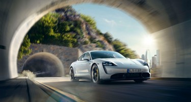 Светска премиера на новиот, електричен Porsche Taycan!