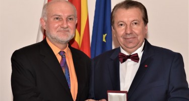 Орден на честа за наука и уметност за ректорот Јанкуловски од Австрија