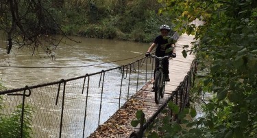 Македонија има висечки мостови како во Индијана Џонс