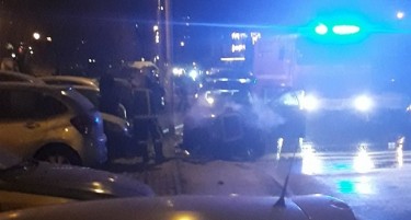 Чиј автомобил гореше на паркинг во Скопје