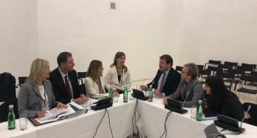 Се огласи и гувернерката Бежовска: Ги симнуваме каматите, но уште ни се повисоки од Европа