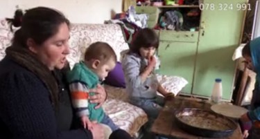 Семејство што се појавува во филмот „Медена земја“ бара помош за осумте деца