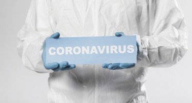 КИНЕЗ НА СТО ГОДИНИ: Најстариот заболен пациент успешно го победи коронавирусот