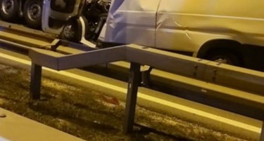 ВОЗАЧ ОД ПОЛСКА Е ПРИТВОРЕН:  Детали за сообраќајката кај Белград во која загина Македонец