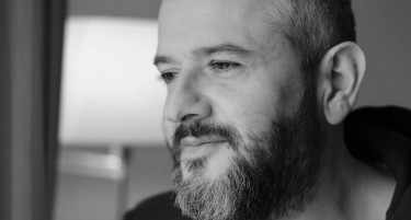 Финансии во услови на пандемија, како да се поттикнат повозрасните да користат банкомати и електронско и мобилно банкарство