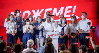 Дали очилата со диоптер ќе го направат Заев победник на изборите?