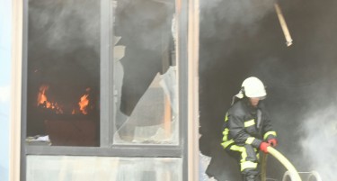ВМРО-НП: Зградата во која вчера избувна пожар е купена за рекордни 24 милиони евра