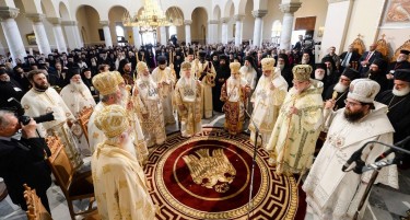 ЕКСКЛУЗИВНА ВЕСТ: МПЦ под името Охридска Архиепископија во канонско единство ќе биде повикана од Вселенската патријаршија