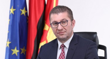 Хроничо болните да се ослободат од работа бара лидерот на ВМРО-ДПМНЕ, Христијан Мицкоски