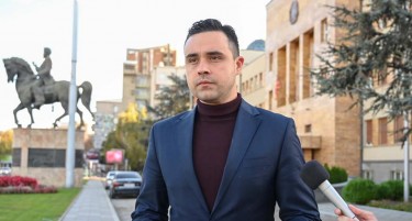 Костадин Костадинов откако Мицкоски закажа протест поради интервјуто на Заев: ВМРО-ДПМНЕ ги остави борците без простории и менуваше партизански имиња