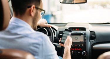 Макпетрол: Користењето на мобилен телефон сѐ почеста причина за сообраќајни несреќи