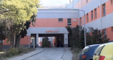 Секретарот на охридската болница ќе биде разрешен и суспендиран - директорот кој призна грешка останува