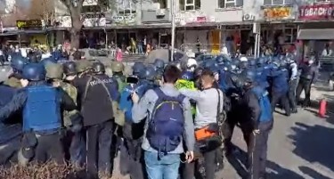 На протестот за Монструм се повредени 11 полицајци