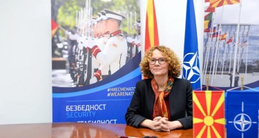 Шекеринска: Благодарение на НАТО, добивме „евтина“ еврообврзница