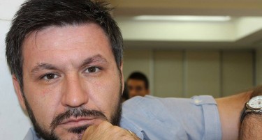 Неподнослива леснотија на владеењето