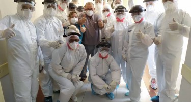 ОДРЖАА ЛЕКЦИЈА ПО СОЛИДАРНОСТ: Кубанските лекари се борат со пандемијата во повеќе од 60 земји