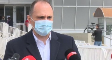 На 28.април пристигнуваат сите 200.000 вакцини од Кина: Филипче добил потврда од Кинеската амбасада во Скопје