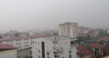 (ФОТО) Силни врнежи од дожд  во Скопје