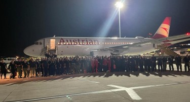 Австријците направија ротација со патнички авион, нови сили ќе гасат во Македонија