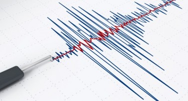 Земјотрес го стресе Скопје