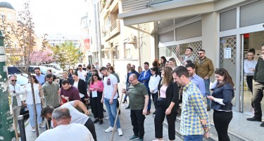 Филип Морис и општина Центар засадија јапонски цреши на дрворедот на „Максим Горки“